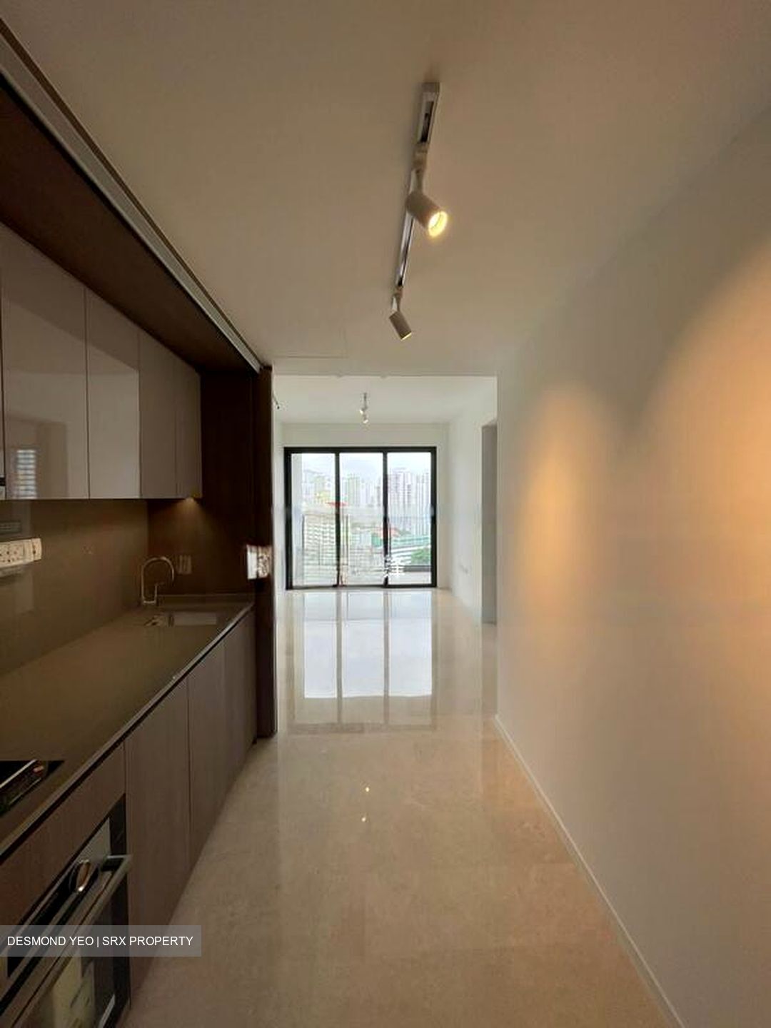 Avenue South Residence (D3), Apartment #631475341